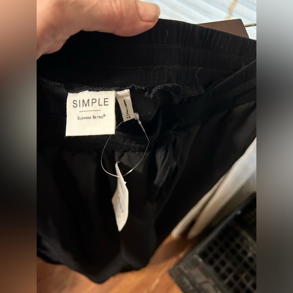 Simple by Suzanne Betro satin trimmed jogger - Picture 7 of 9